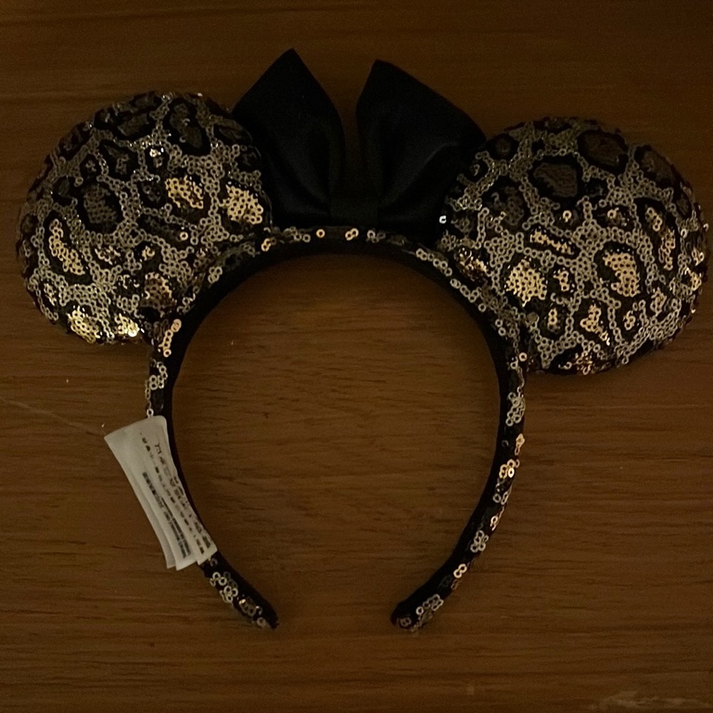 Disney brand Minnie ears
